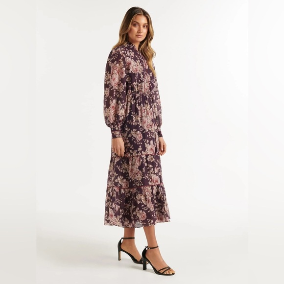 Floral Maxi Dress with Long Sleeves - Picture 1 of 3